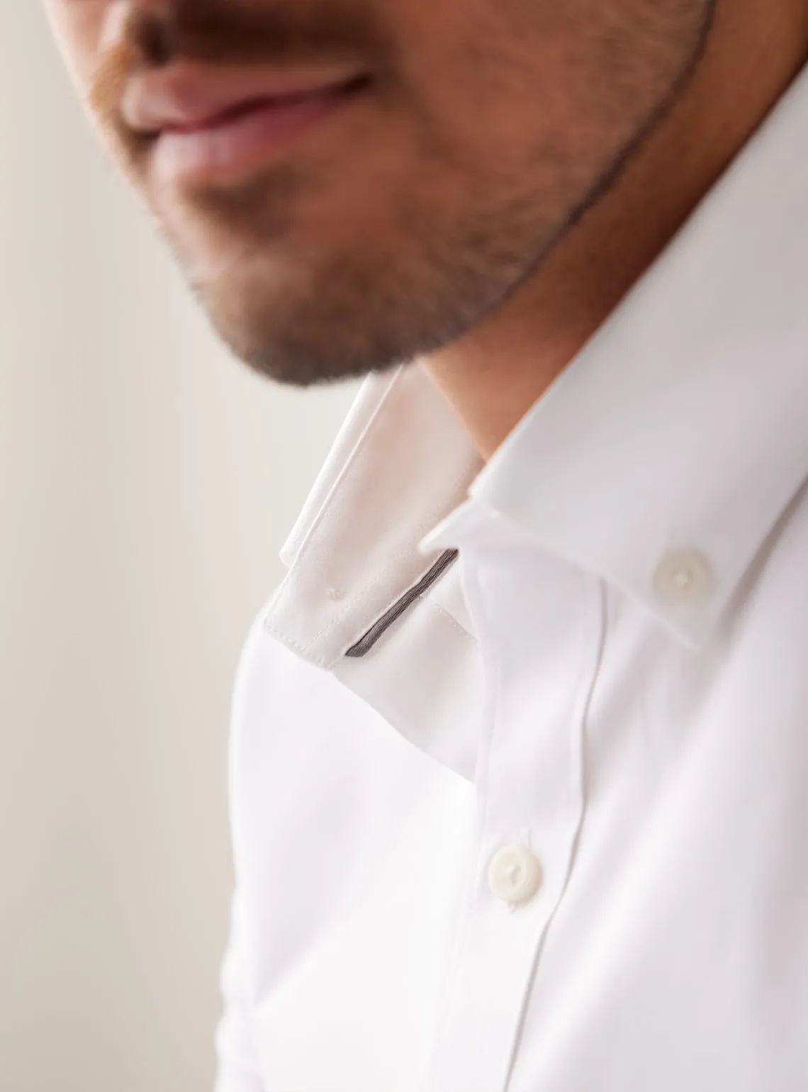 Essential White Olive Mark Shirt