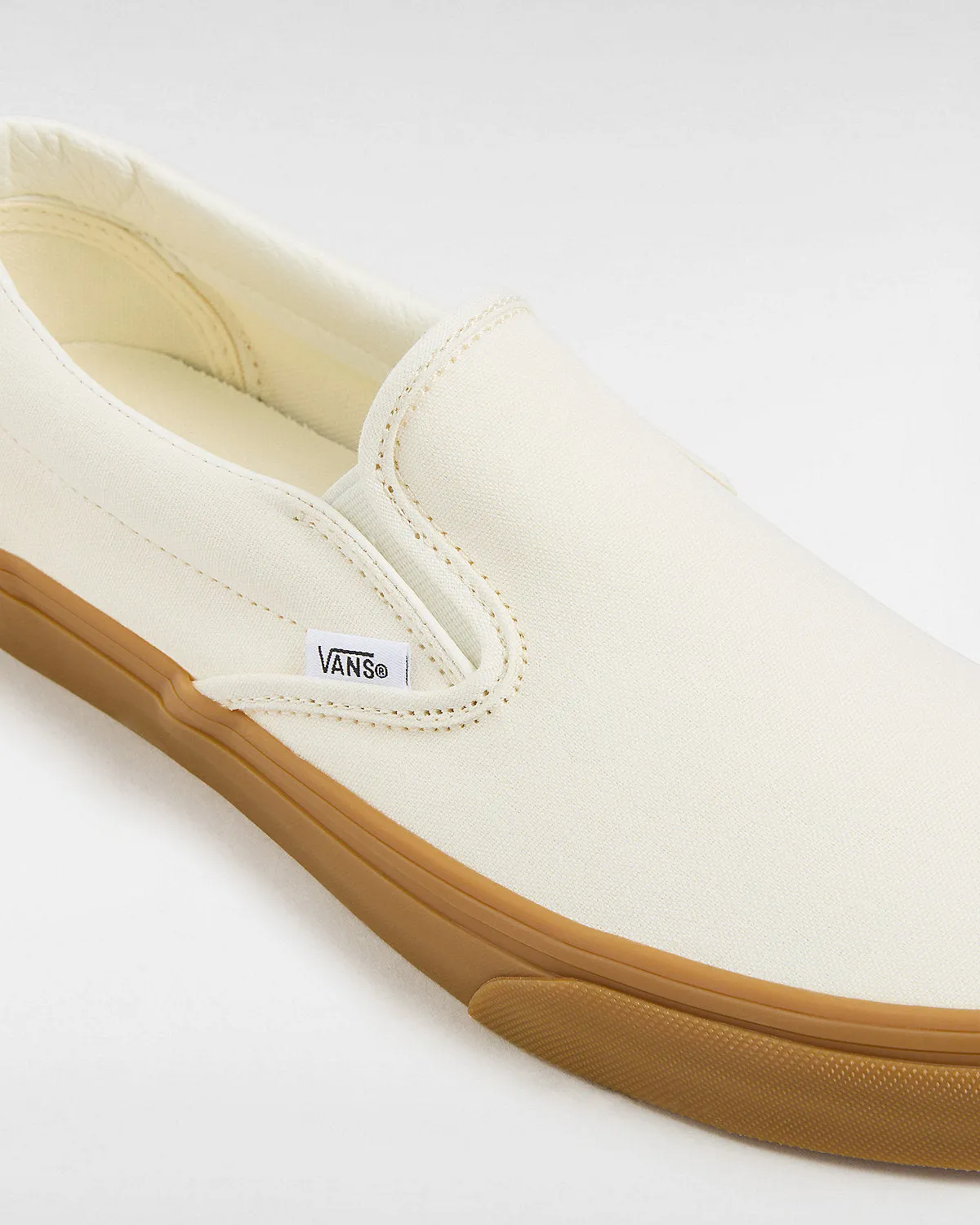 VANS Unisex Classic Slip-On Trainers - Marshmallow / Gum