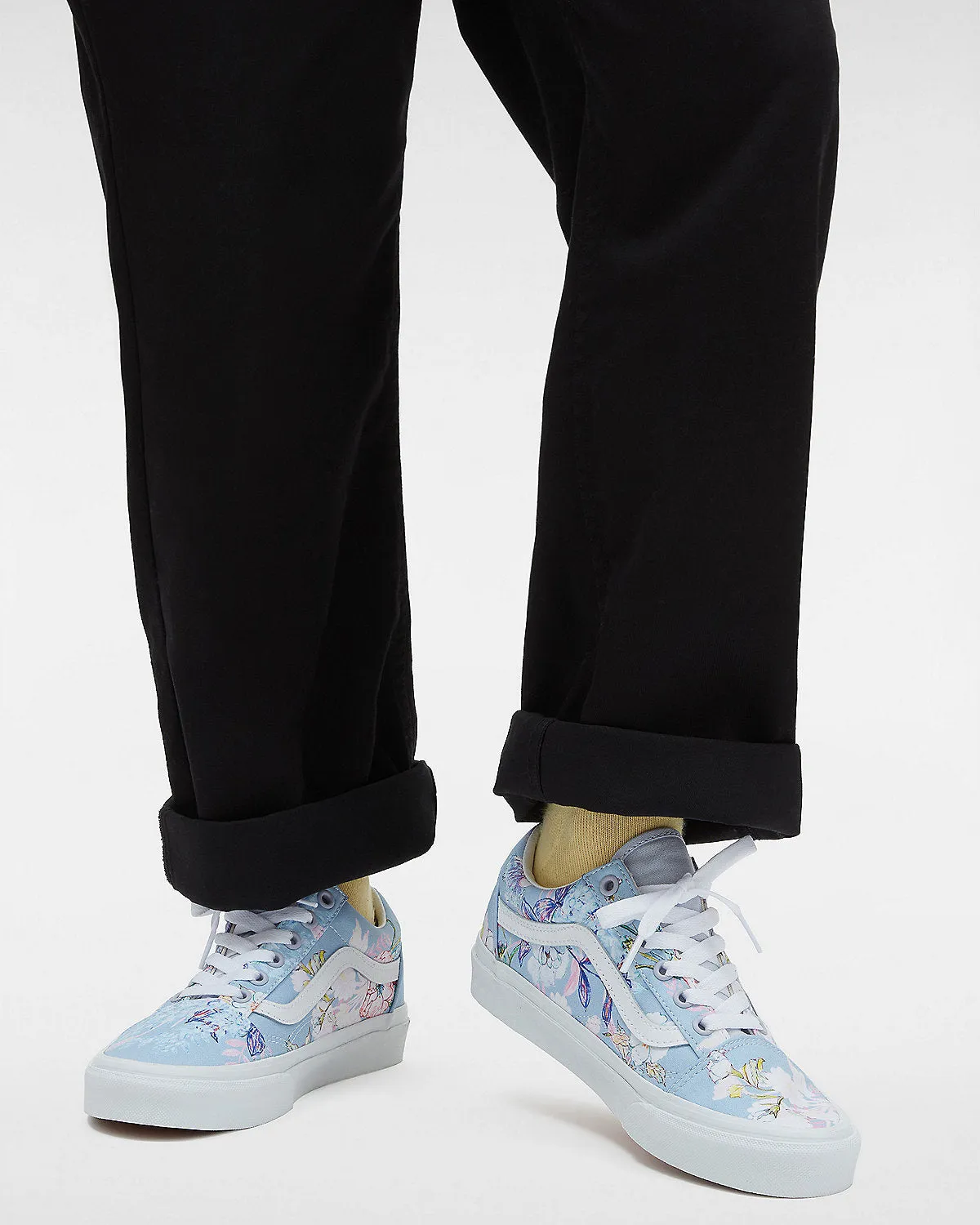 VANS Unisex Old Skool Whimsy Floral Trainers - True White
