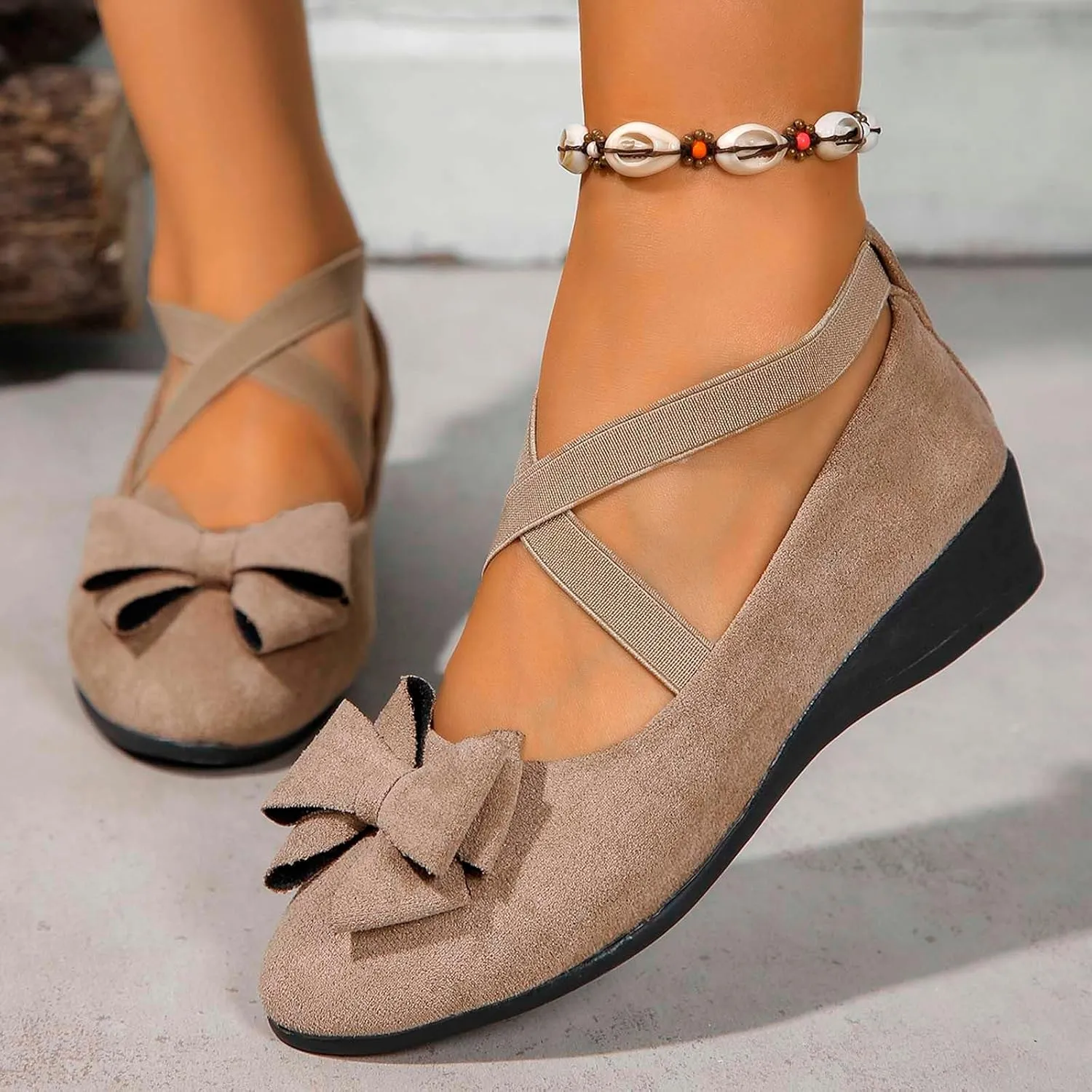 Women's Comfortable Suede Casual Shoes Low Heel Elastic Strap Slip-On Walking Footwear for Daily Wear and Outings